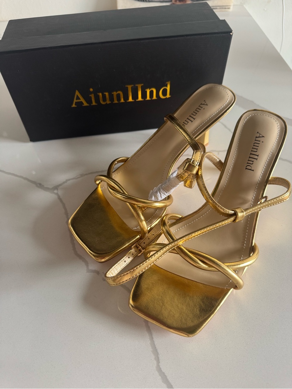 AiunIInd Women's Kitten Low Heel Sandals size 8.5
